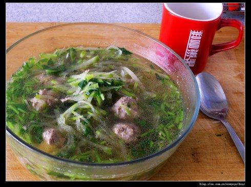 萝卜丸子汤的做法