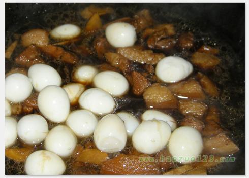 红烧肉卤鹌鹑蛋的做法