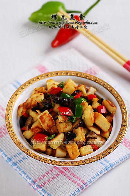 辣椒鸡蛋炒馒头的做法