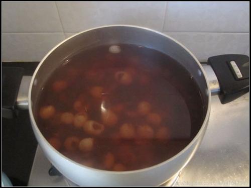 百合龙眼汤的做法