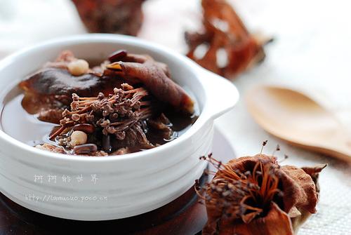 清热祛湿木棉花汤的做法