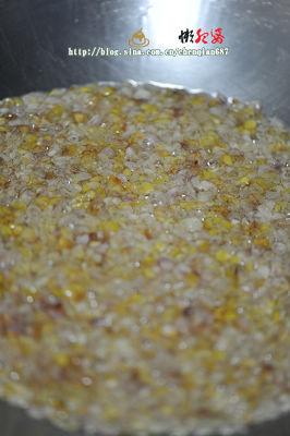 炸红葱头和葱油的做法