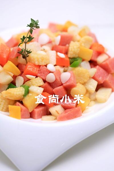 胡萝卜玉米笋炒火腿的做法