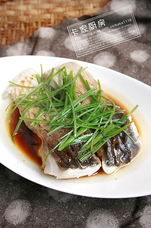 清蒸河鱼的做法