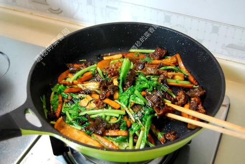 干锅杂蔬的做法