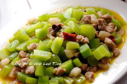 青笋肉丁的做法