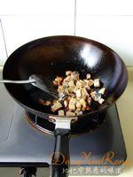 咸鱼肉丁烧茄子的做法