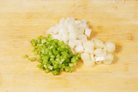 大葱土豆汤的做法