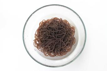 ��˿ާ���۵�����