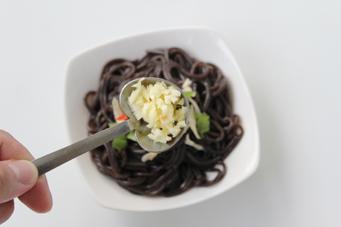 ��˿ާ���۵�����