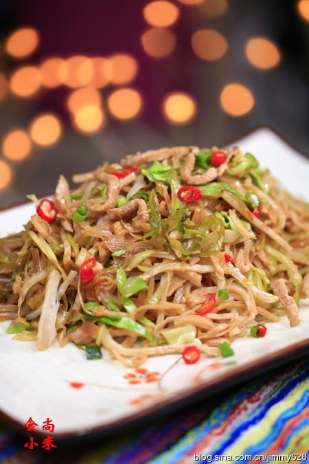 家常肉丝炒饼的做法