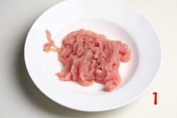 家常肉丝炒饼的做法