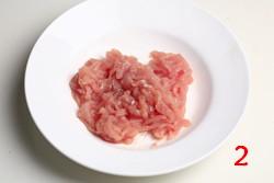 家常肉丝炒饼的做法