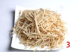 家常肉丝炒饼的做法