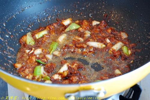 蒜薹豆腐熬鱼的做法