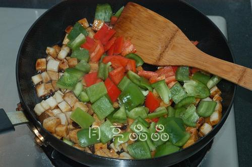 宫爆杏鲍菇的做法