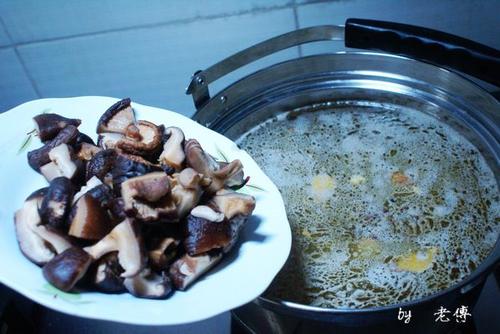 ����۵�����