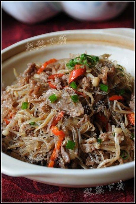 沙茶肥牛粉丝煲(的做法