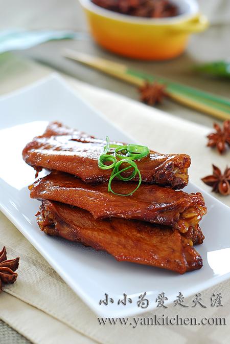 五香卤水鸭翅的做法