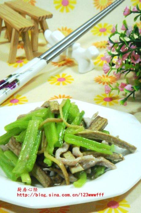 肉丝炒芹菜的做法