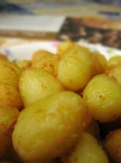 ը����������