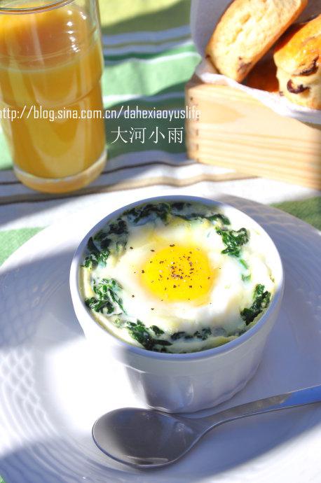 鸡蛋烤菠菜的做法