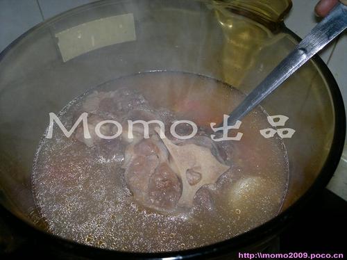 鲜淮山番茄牛尾汤的做法