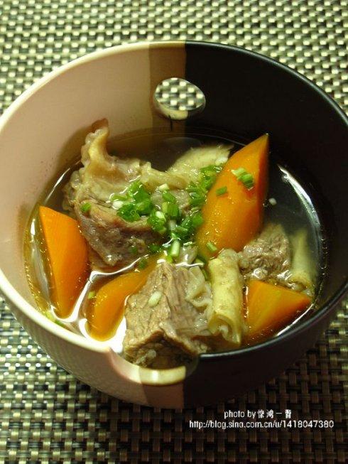胡萝卜炖牛腩的做法