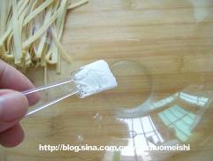 千张肉丝的做法