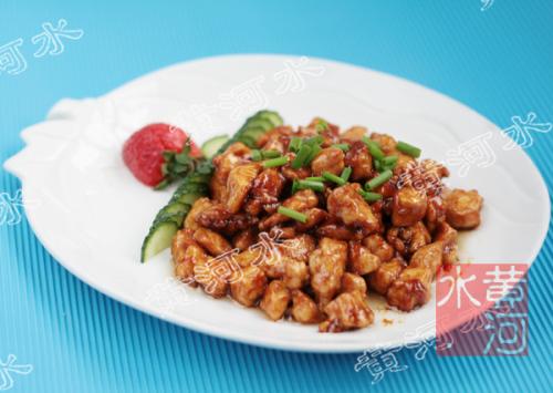 酱汁鸡丁的做法