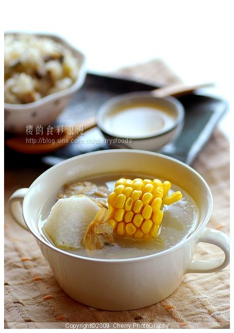 玉米山药花蛤鸡汤的做法