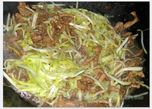 韭黄炒肉丝的做法