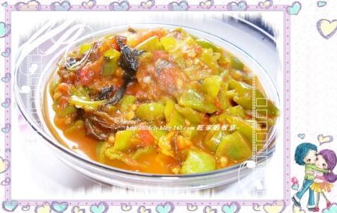 番茄炒青椒的做法