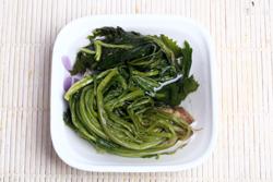 雪里蕻炒黄豆的做法