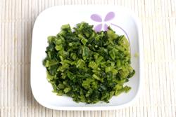 雪里蕻炒黄豆的做法