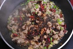 雪里蕻炒黄豆的做法