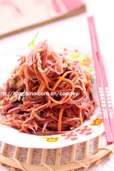 胡萝卜温拌菜的做法