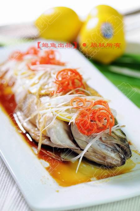 柠香鲈鱼的做法