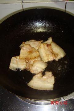 “汗蒸”五花肉的做法