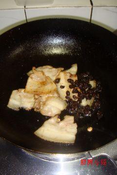 “汗蒸”五花肉的做法