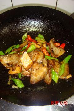 “汗蒸”五花肉的做法