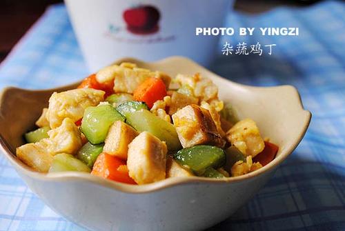 杂蔬鸡丁的做法