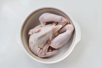 ���Ģ����������