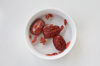 ���Ģ����������