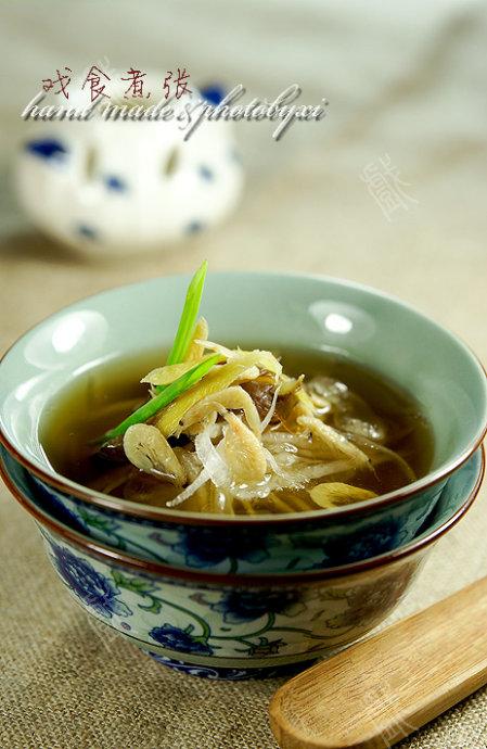 鲜汤浸萝卜丝的做法