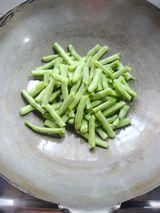 肉片烧豆角的做法