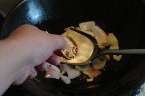 �ڽ������Źǵ�����