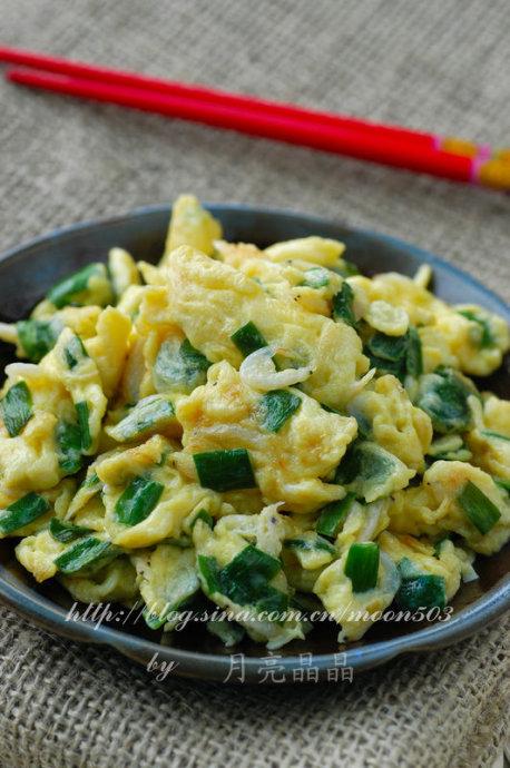虾皮韭菜炒鸡蛋的做法