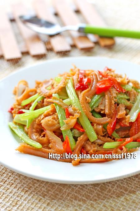 ���ۻ�ţ�ǵ�����