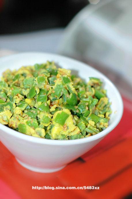 青椒炒蛋的做法